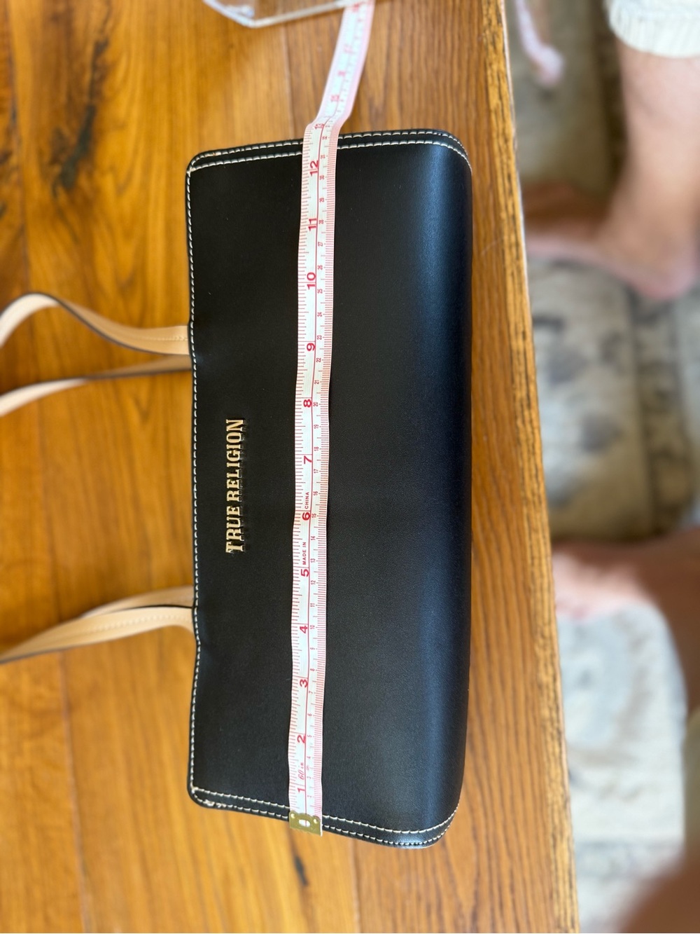 True Religion Shoulder Bag. - Picture 8 of 10